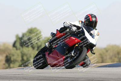media/Dec-01-2025-Moto Forza (Mon) [[2daa91e15f]]/2-Intermediate Group/Session 2 Turn 9 Entry/